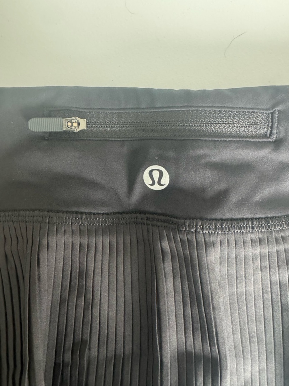 Lululemon Athletica Black Pleat to Street Skirt Size 2 - Picture 5 of 9